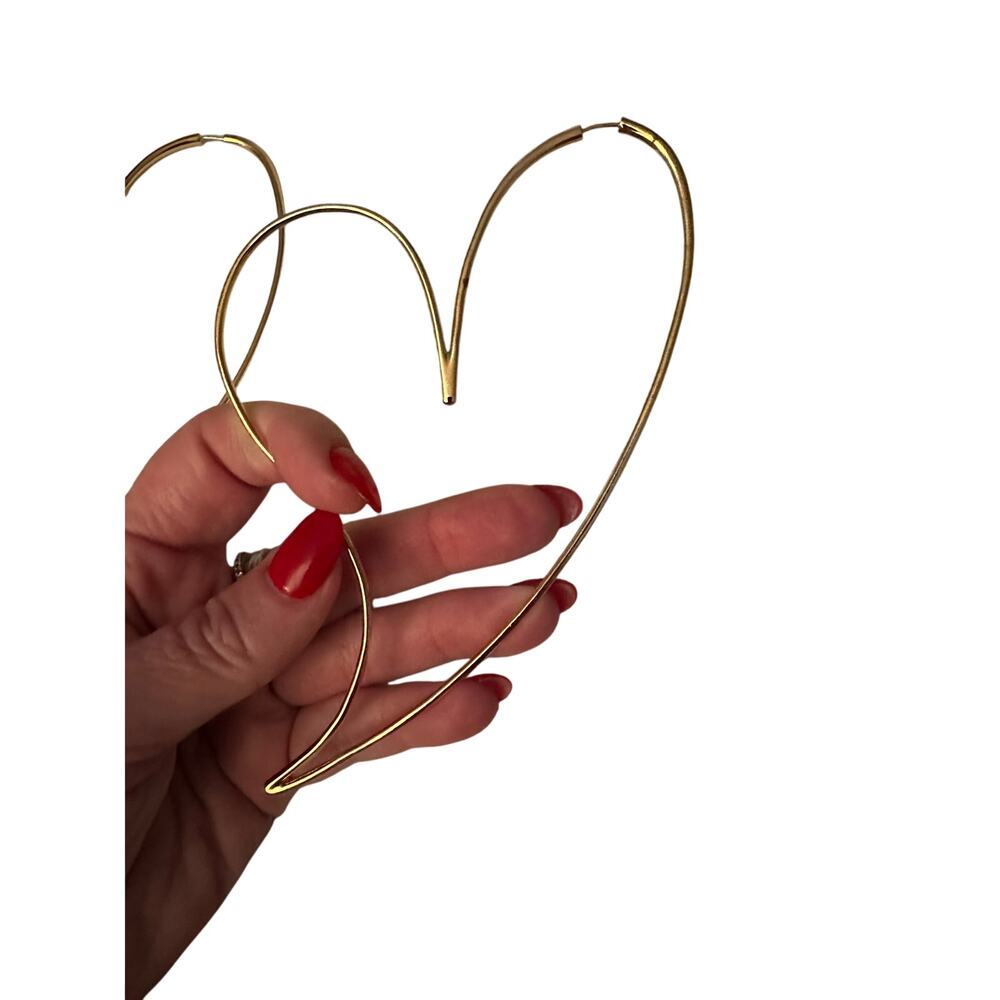 MAM BIG Heart Earring Hoops in Gold - NIB (4 Inches) - Picture 7 of 9